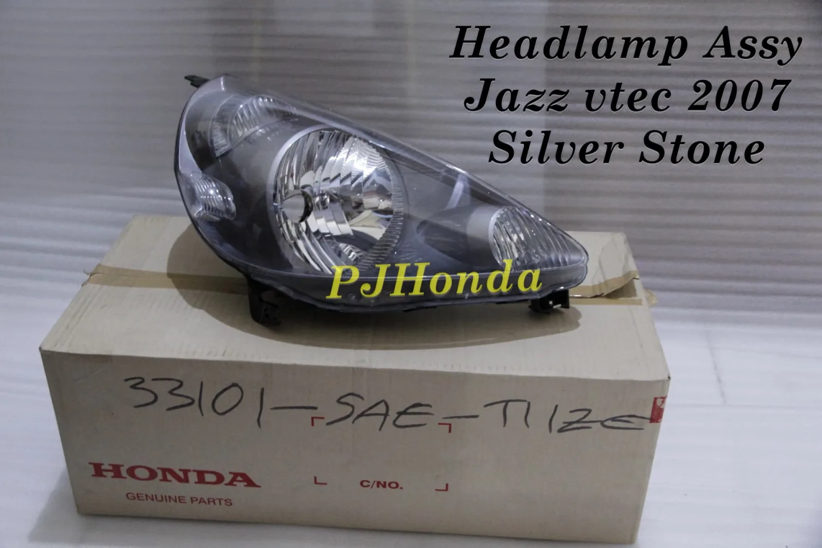 Headlamp / Lampu Depan SILVER STONE Jazz vtec 2007 Genuine