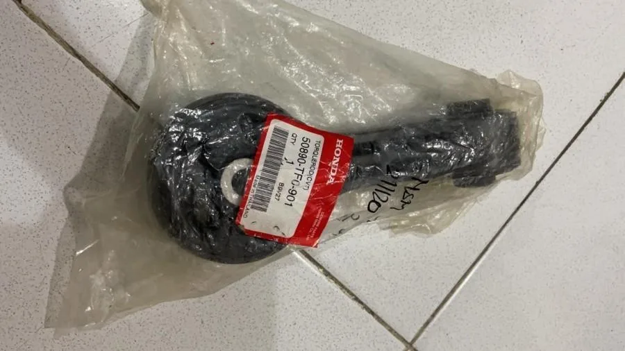 Engine Mounting Belakang Mobilio BRV BRIO METIK MATIC ORIGINAL