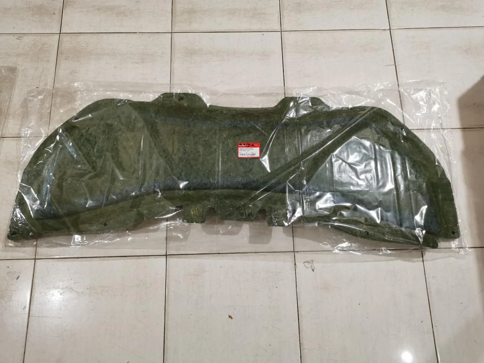 Peredam Kap Mesin HRV 2015-2021 Original