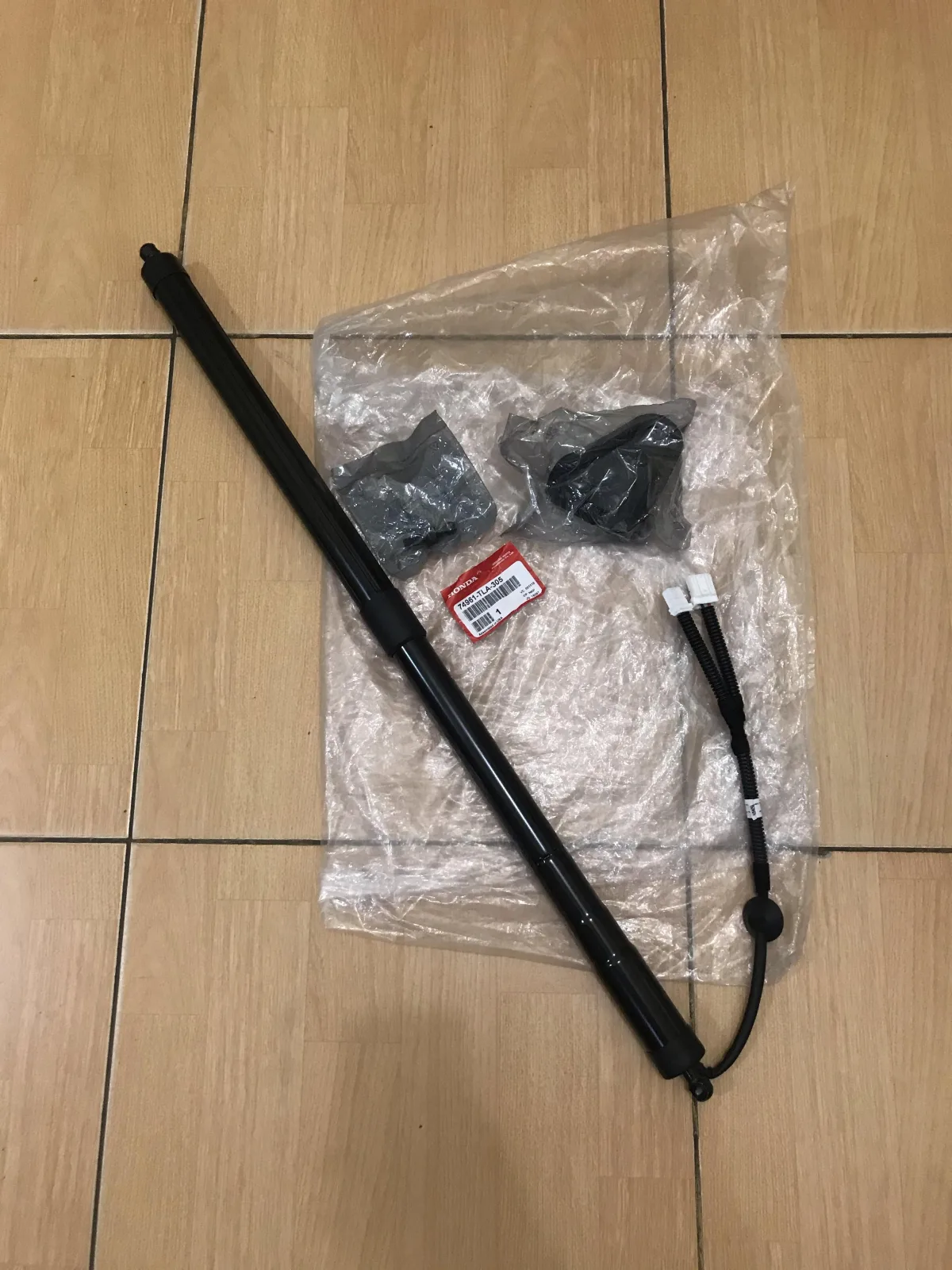 Shock Pintu Shock Bagasi CRV TURBO 2018 2019 2020 2021 2022 Original