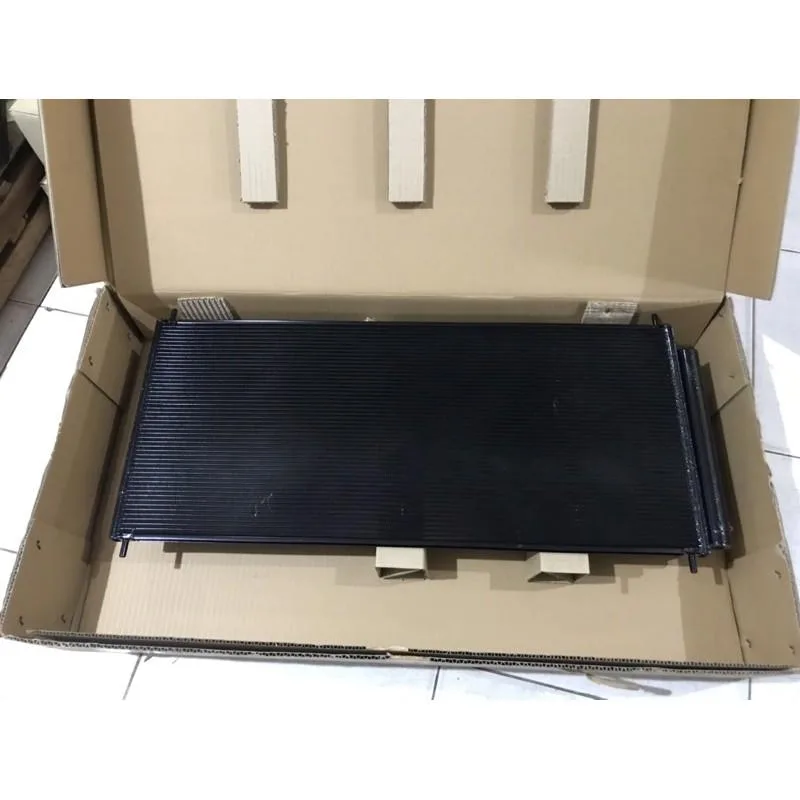Condensor AC / Kondensor AC Freed 2010-2015 Original!!!