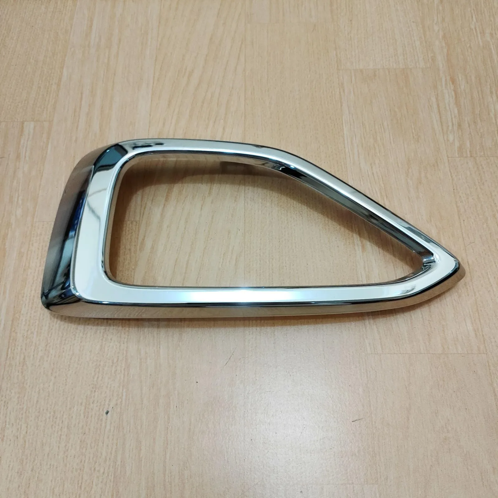 Garnish / List Chrome Cover Foglamp BRV Facelift 2019-2021 Original!!!