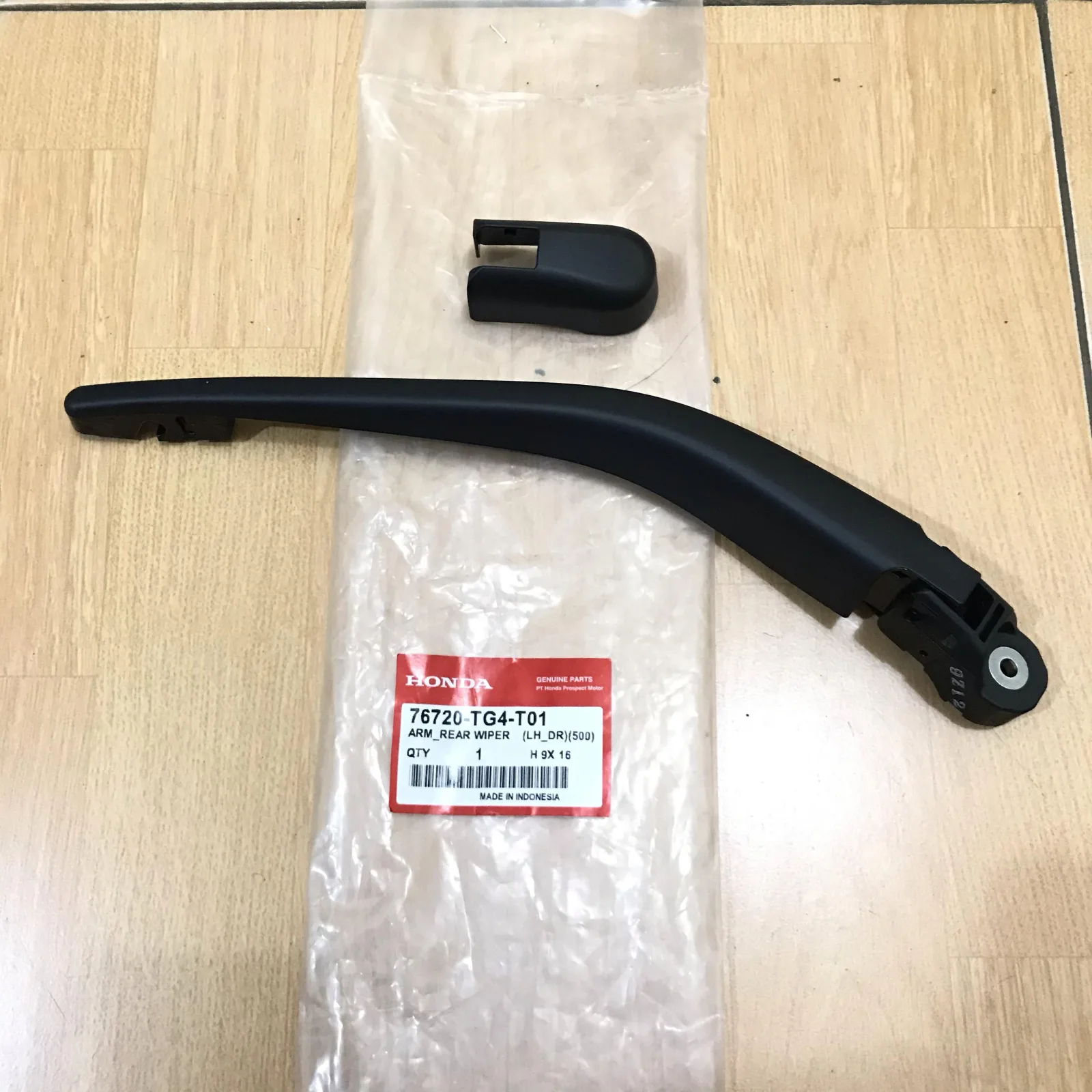 Arm Wiper Belakang All New Brio Genuine!!