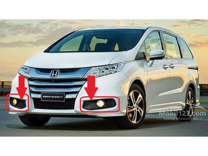 Cover Foglamp Honda Odyssey 2014-2018 Genuine!!!