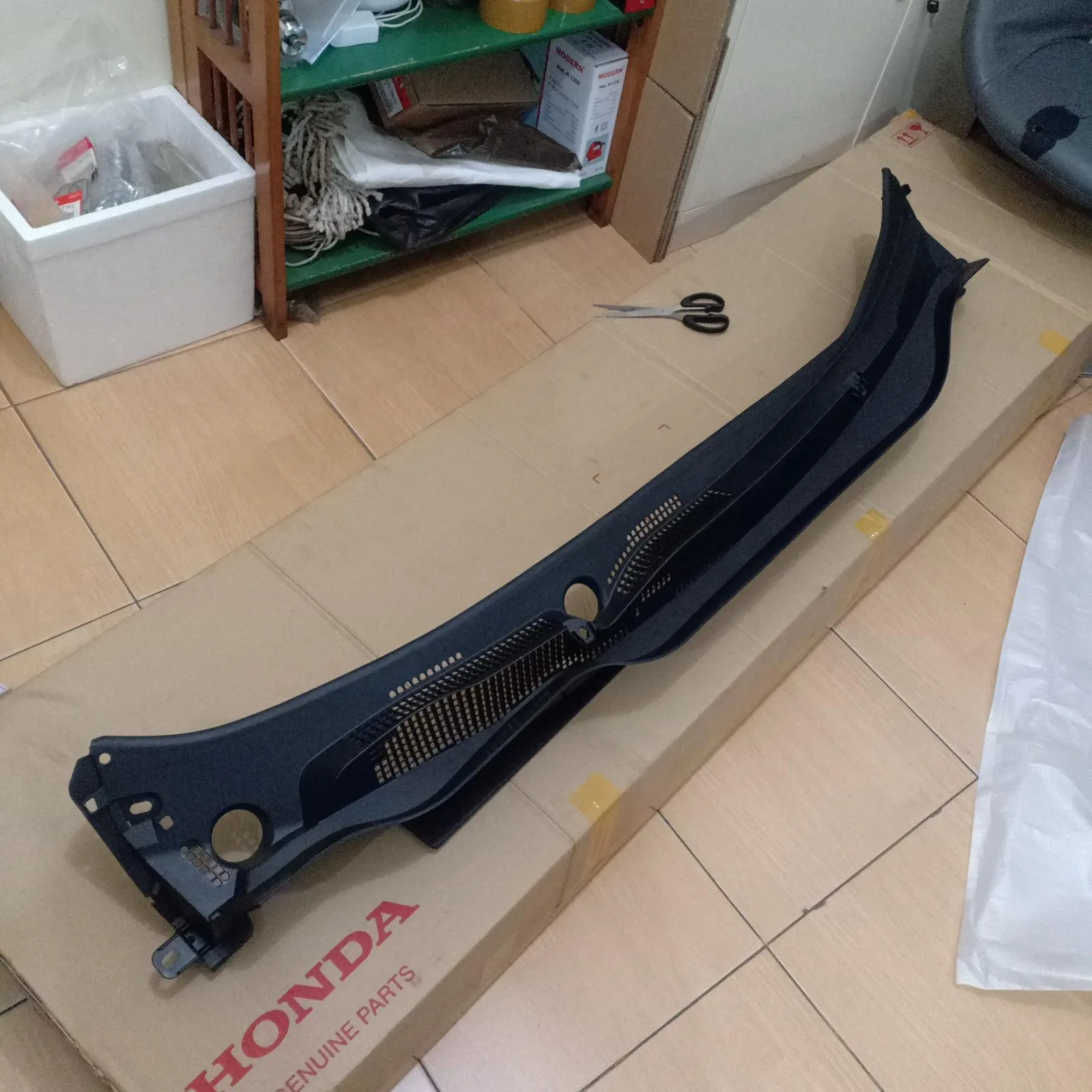 Cowl Tengah / Panggangan Sate CRV TURBO 2018-2021up Original