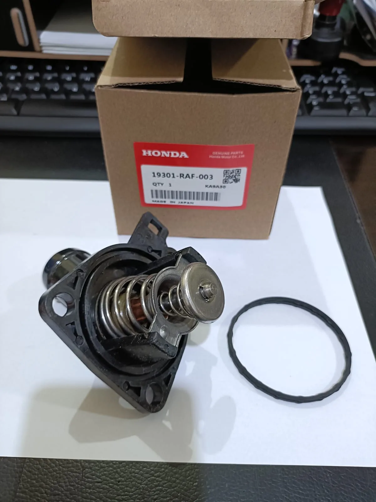 Thermostat Assy HONDA CIVIC FD1 FD2 CRV GEN3 ACCORD ODYSSEY 2004 2005 2006 2007 2008 2009 2010 ORIGINAL