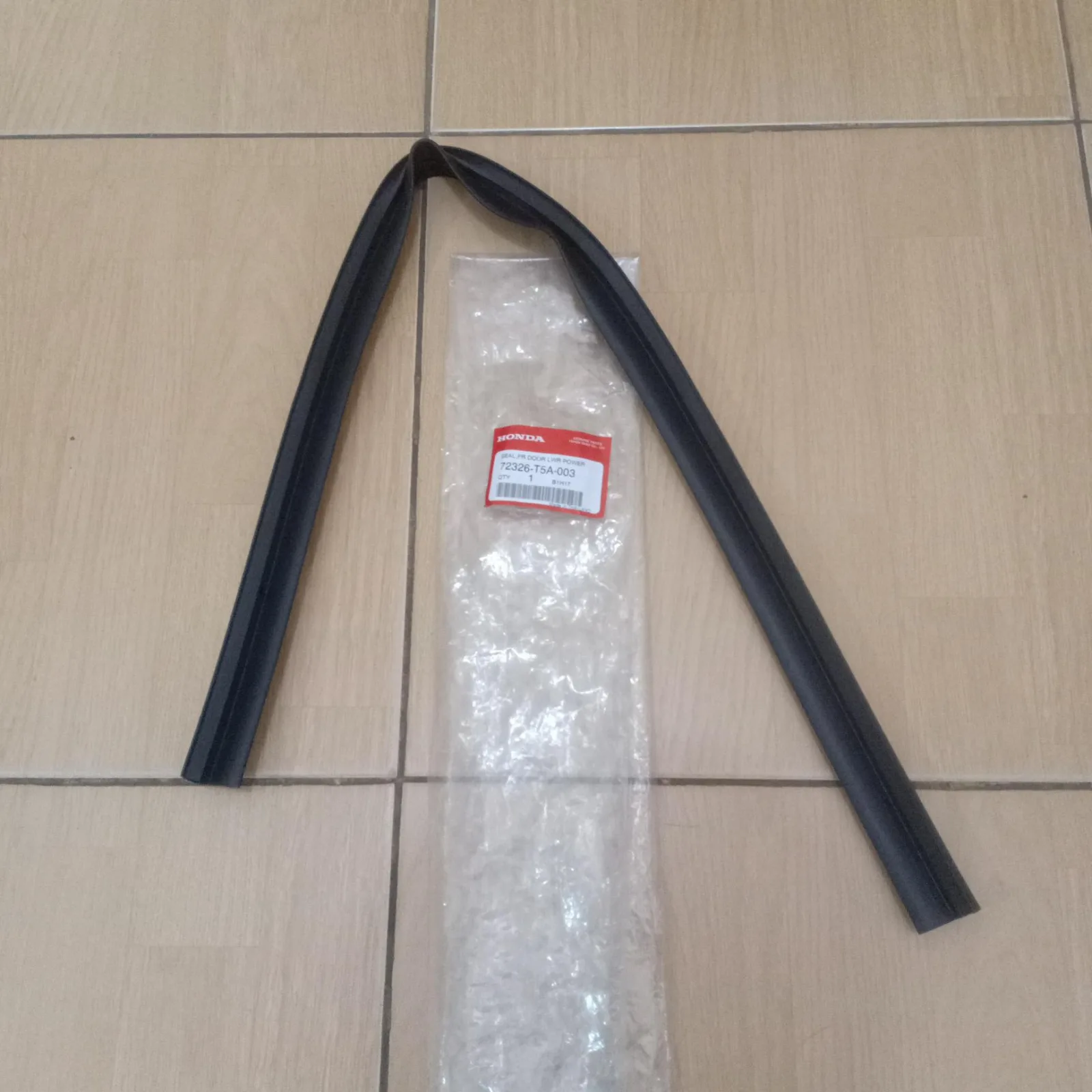 Karet Pintu Bagian Bawah Jazz GK5 2015-2021 Original
