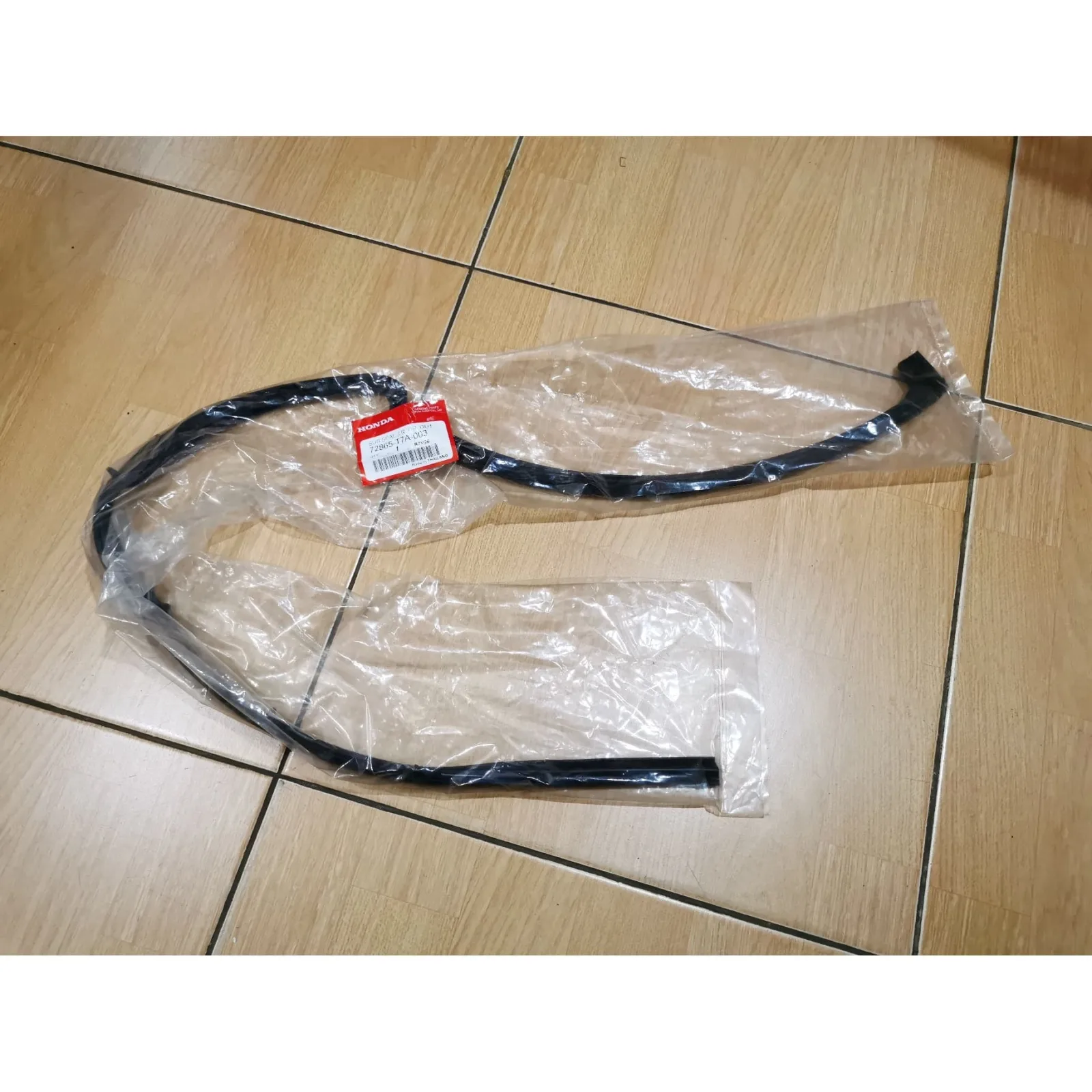 Karet Pintu Belakang HRV 2015 2016 2017 2018 2019 2020 2021 Original Honda