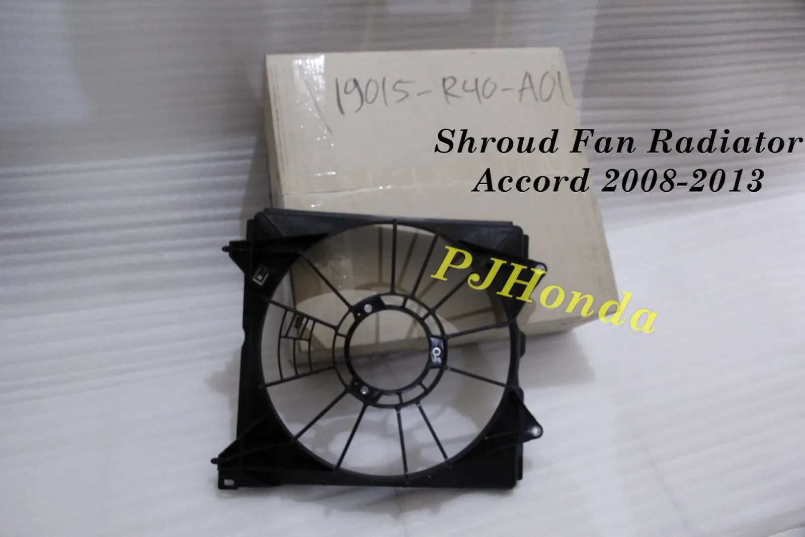 Shroud Fan Radiator Honda Accord 2008-2013 Genuine!!!