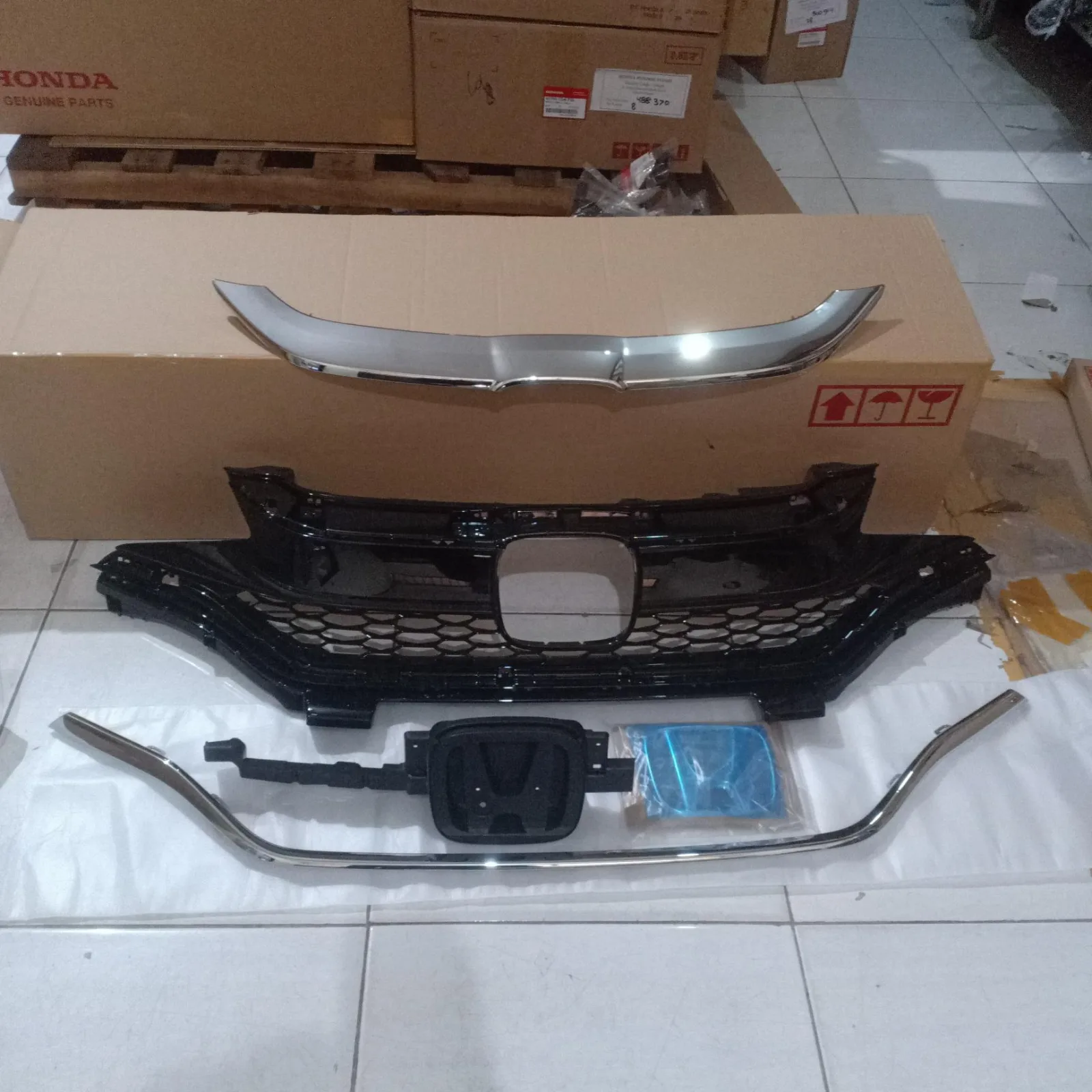 Grill Jazz GK5 Facelift KOMPLIT 2019-2023 Original