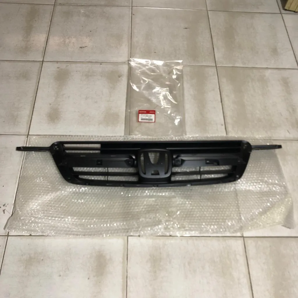 Base Grill Depan CRV GEN 2 2002-2004 ORIGINAL