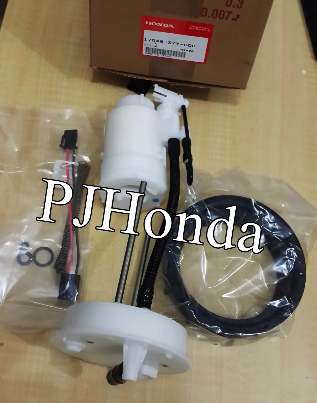 Filter Bensin Honda Freed Genuine!!