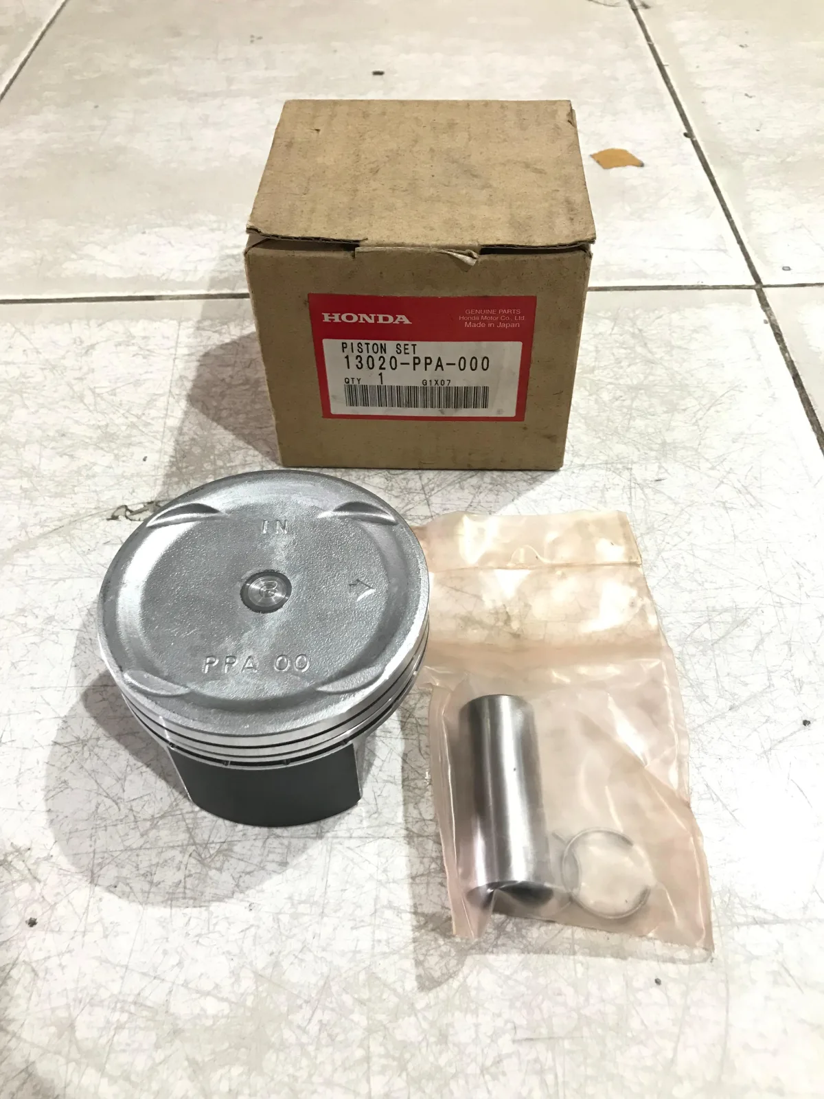 Piston Set Honda CRV 2005 Original