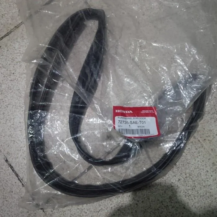 Karet Chanel Kaca Karet Kaca Pintu Jazz GD3 2003-2007 Original