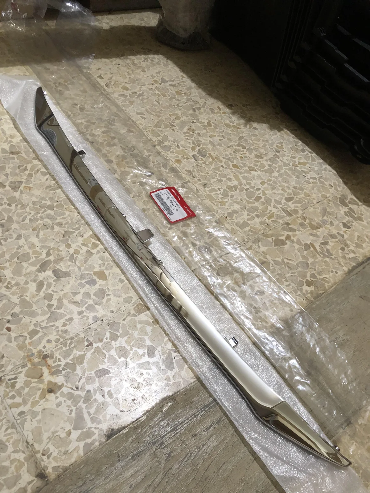 List Chrome Grill Bumper Bawah Civic FB 2014-2015 Original