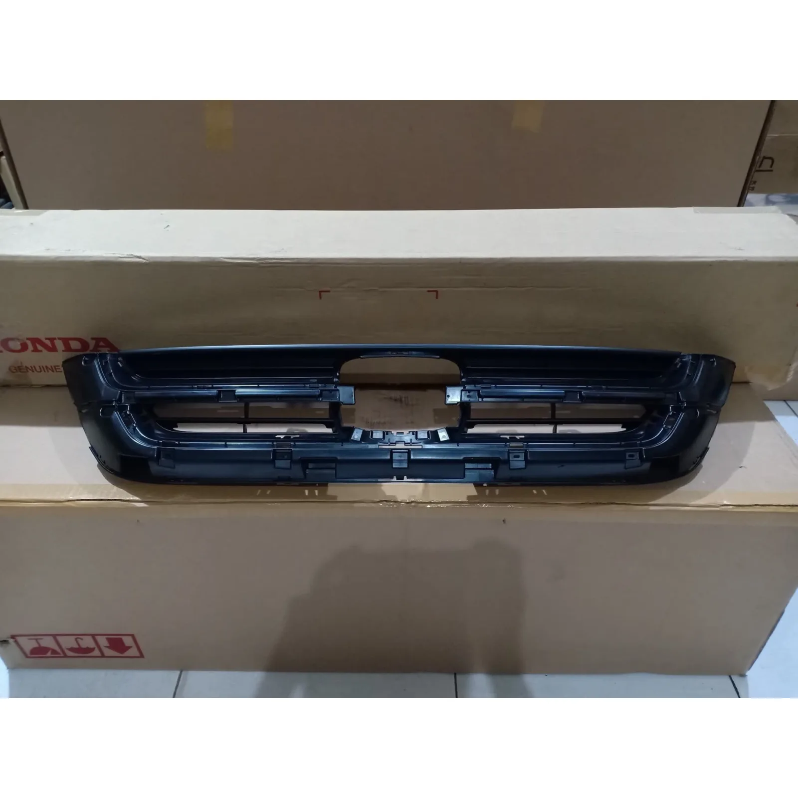 Base Grill ATAS CRV GEN 3 2010-2011 ORIGINAL