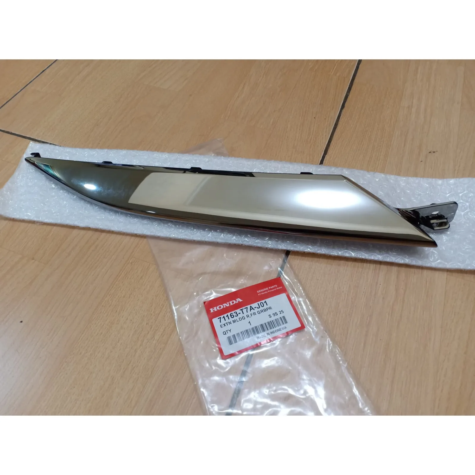 List LAMPU CHROME HRV Facelift 2019 - 2021 Original
