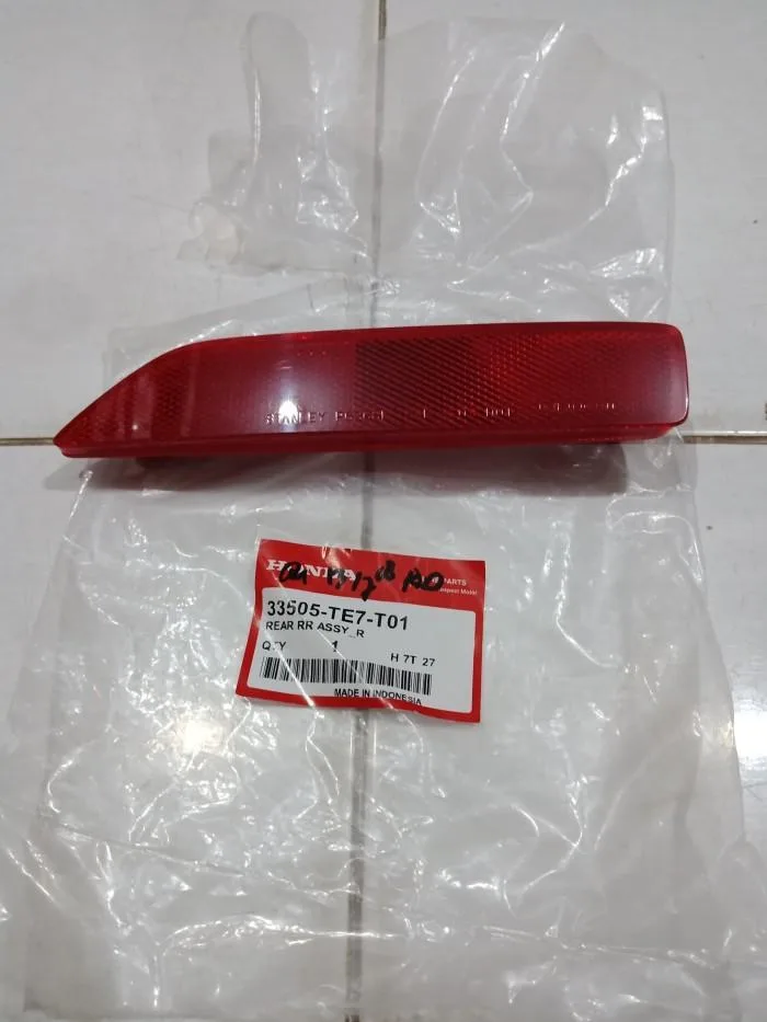 MATA KUCING Reflektor Bumper Belakang BRV 2015-2017 ORIGINAL