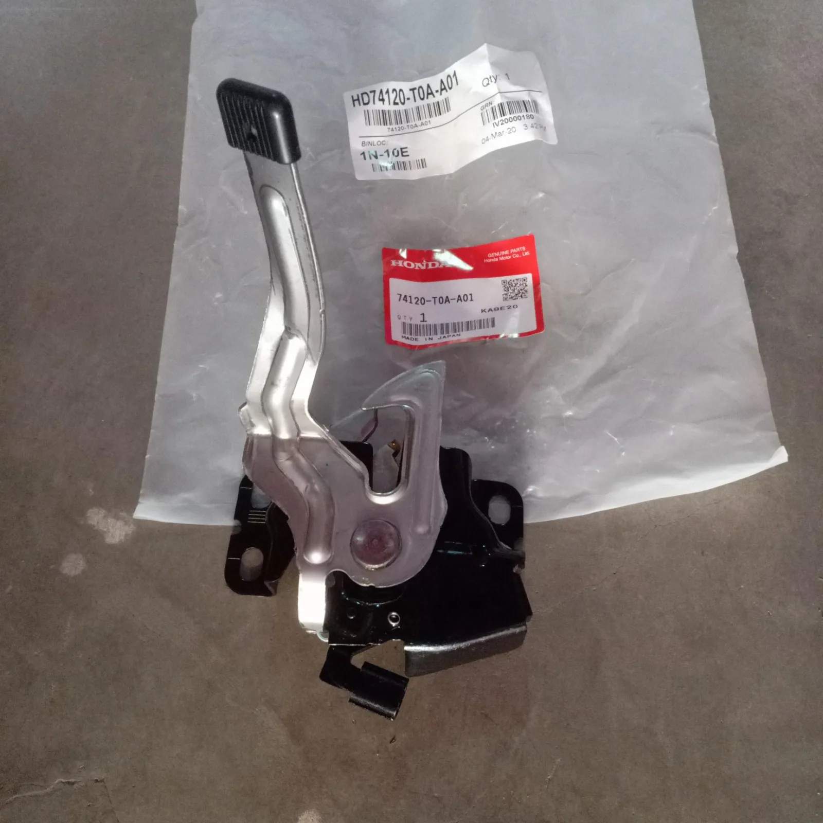 Lock Kap Mesin CRV 2013-2017 Original