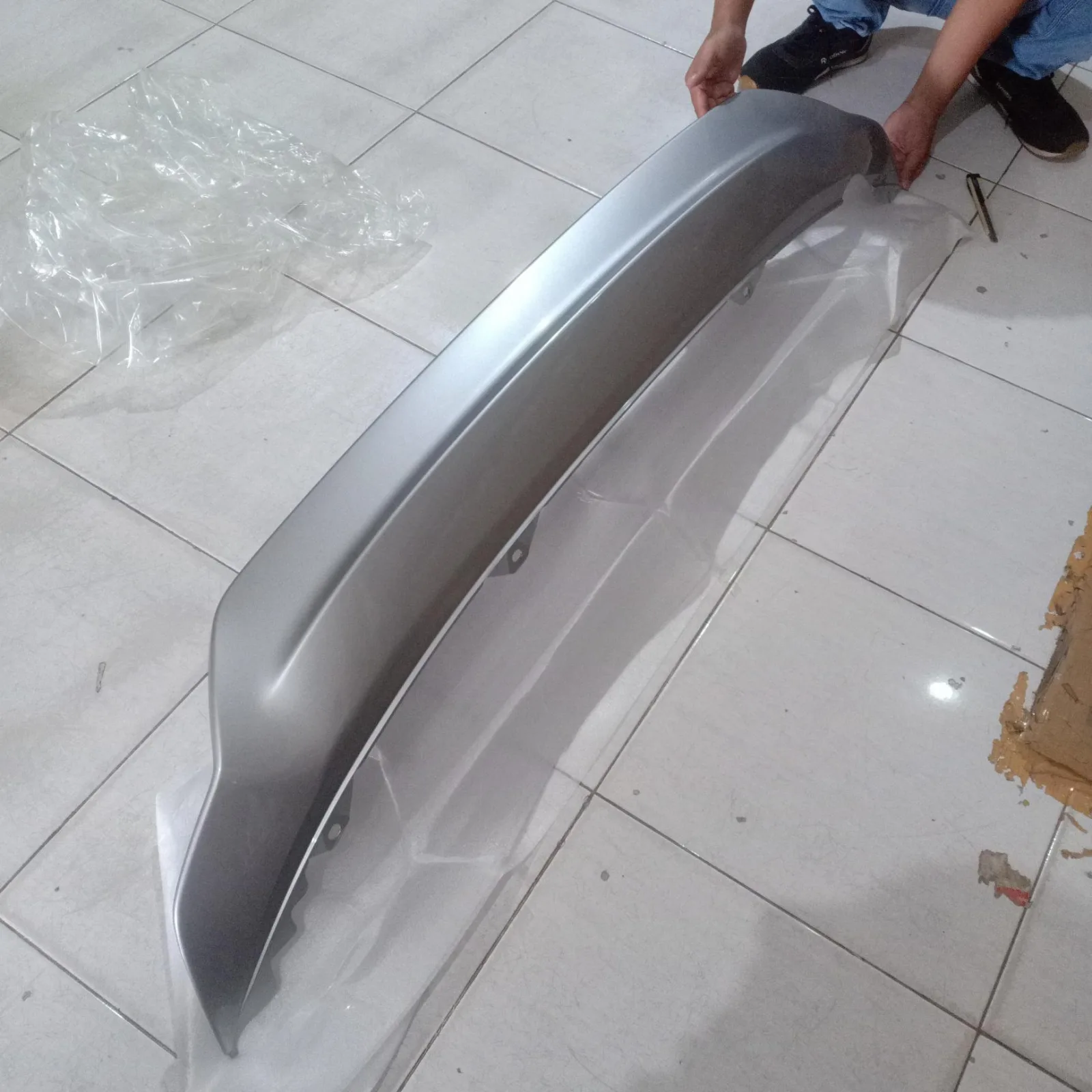 Spoiler Bumper / Garnish Bumper Belakang CRV 2017 Original