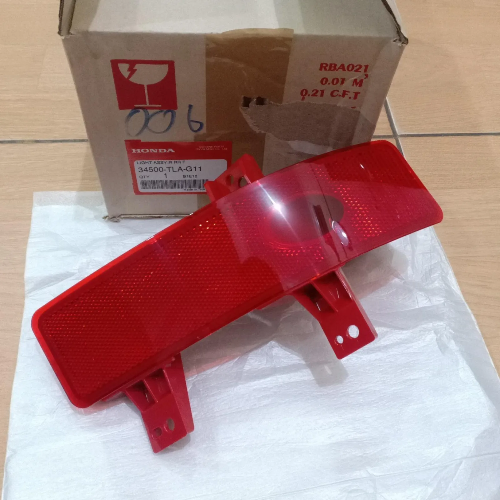 Reflektor / Mata Kucing Bumper Belakang CRV TURBO 2021-2022 Original