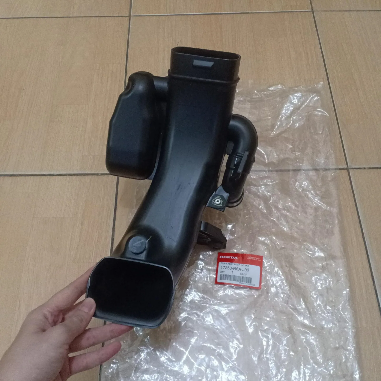 Tube / Selang Hawa Resonator Bawah CRV 2013-2017 Original