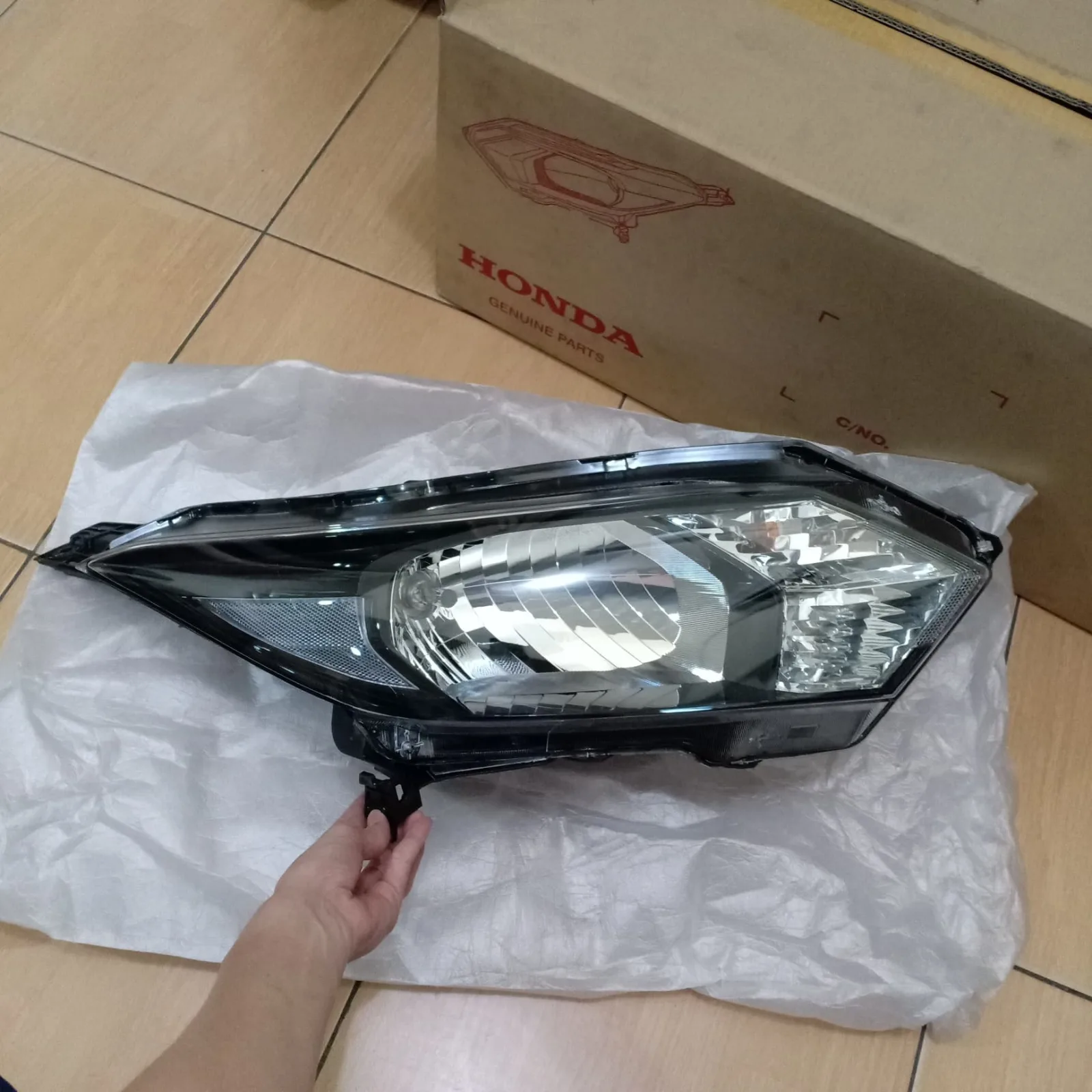 Lampu Depan Headlamp HRV 1.5cc 2015-2018 Genuine!!