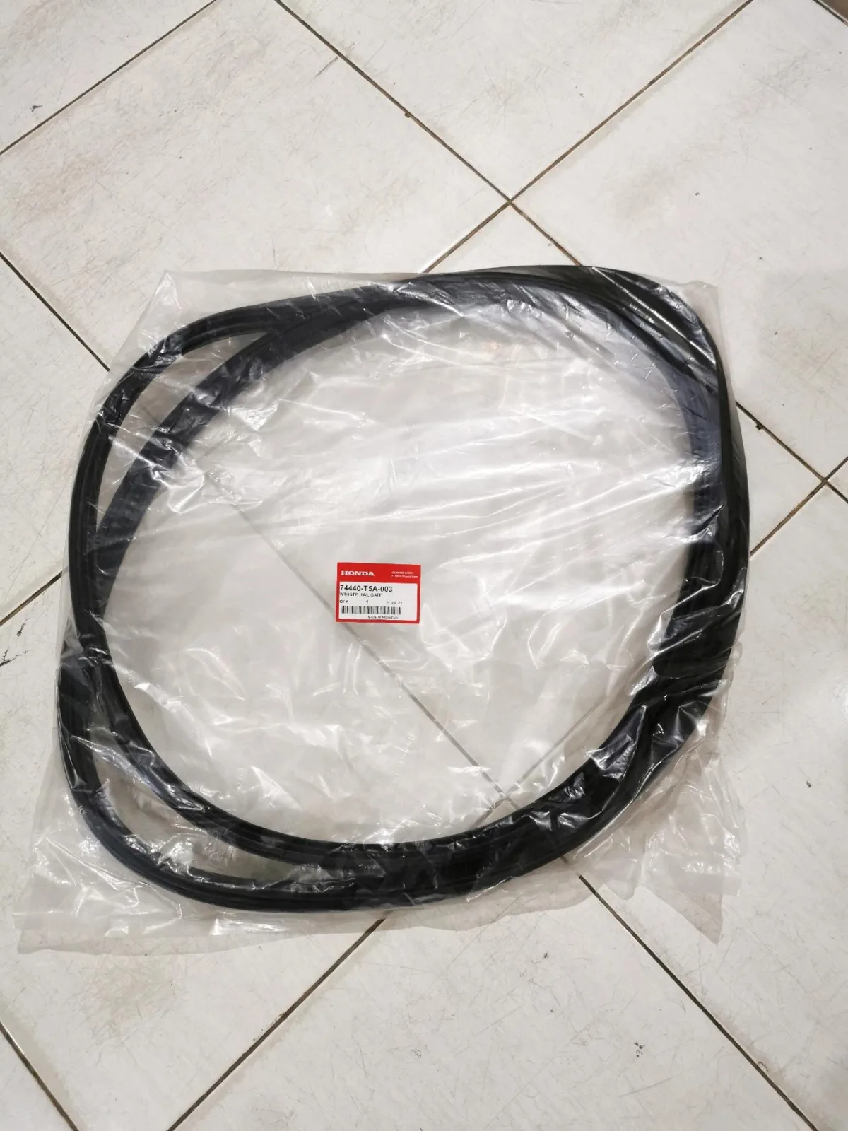 Karet Balon Pintu Bagasi Honda Jazz 2015 2016 2017 2018 2019 2020 2021 Original