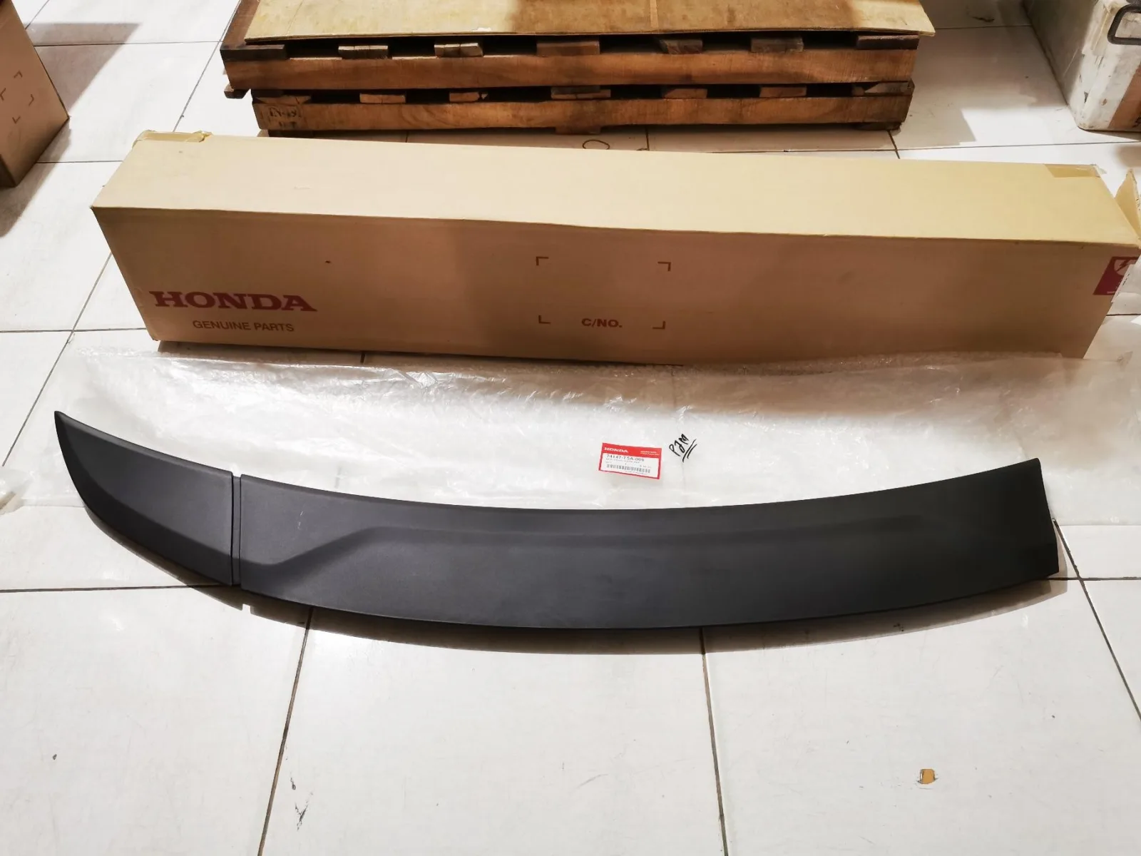 Cover Cowl / Garnish Kap Mesin Honda Jazz GK5 2015 2016 2017 2018 2019 2020 2021 2022 2023 original