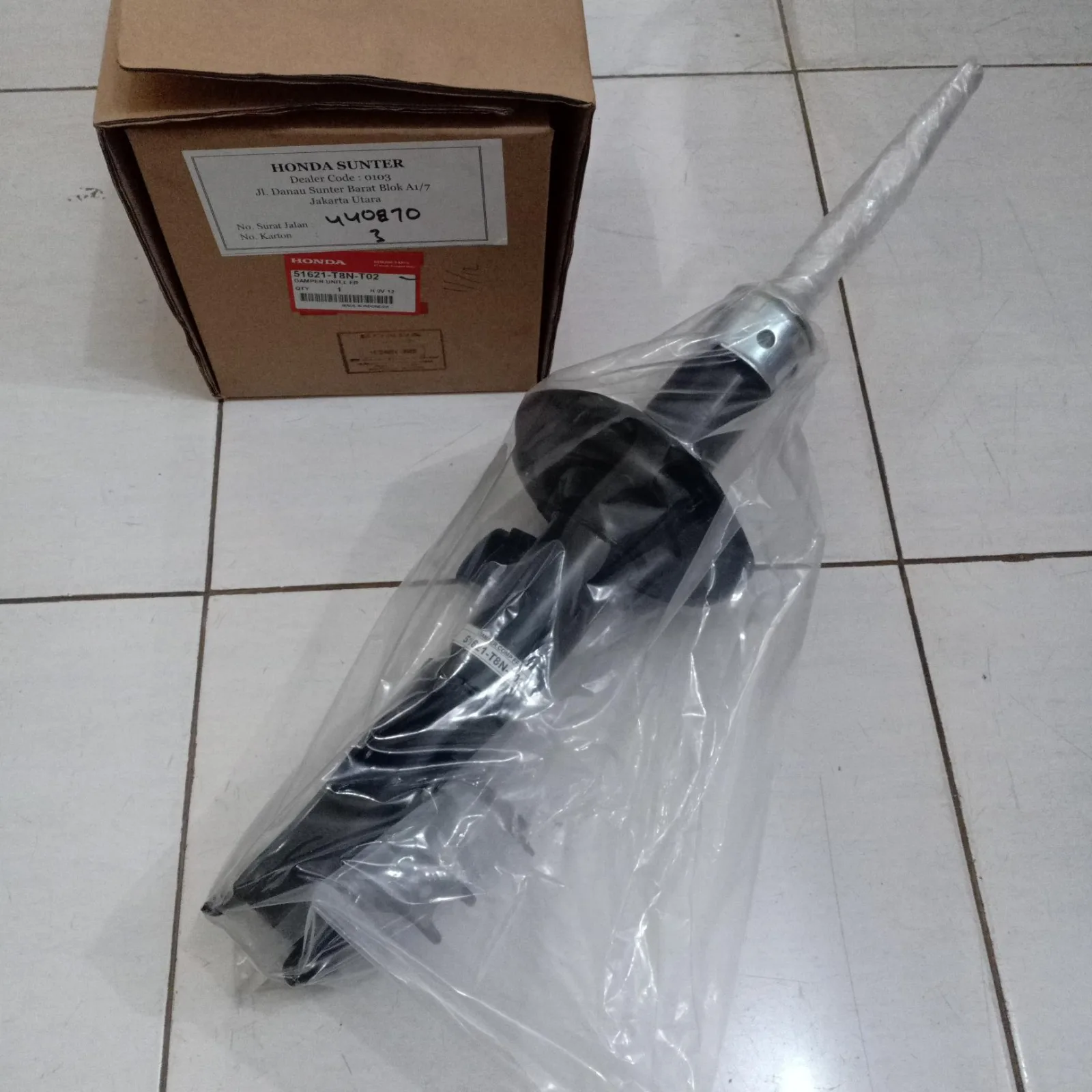 Shock Breker / Shockbreaker Depan HRV 2015-2022 Original