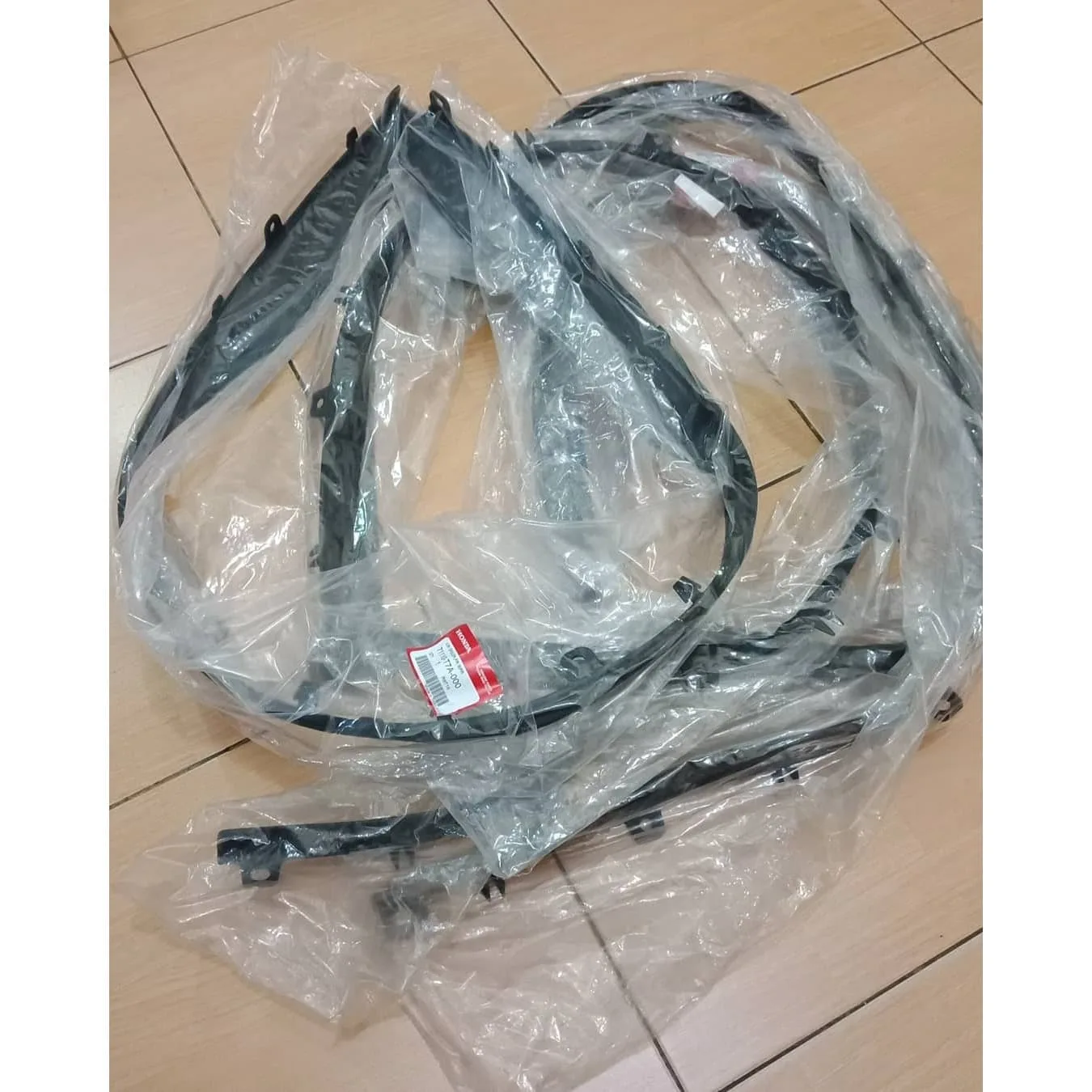 Karet Bumper FR Bawah HRV 2015-2018 Genuine!