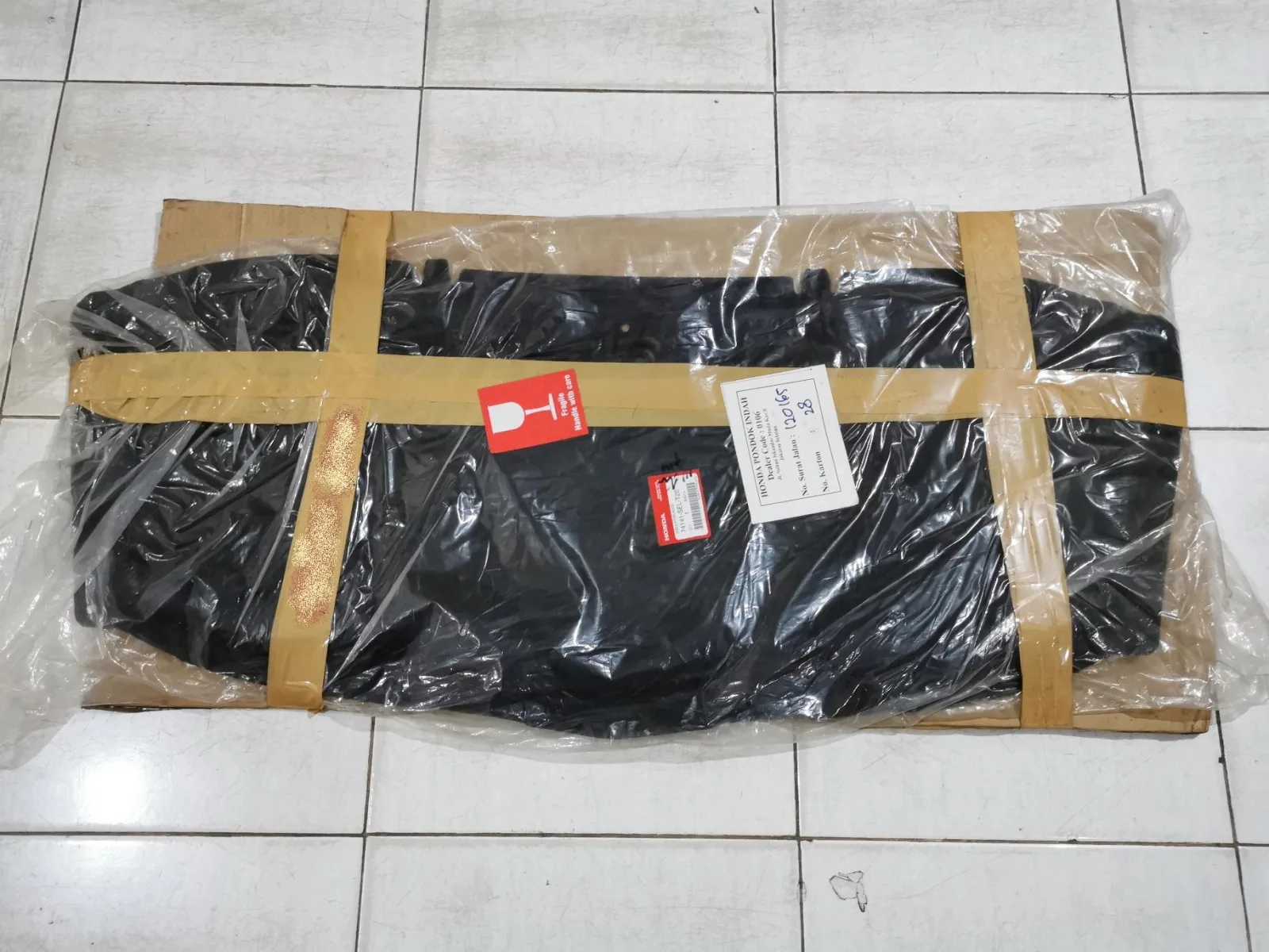 Peredam Panas Kap Mesin Honda City 2006-2008 Original