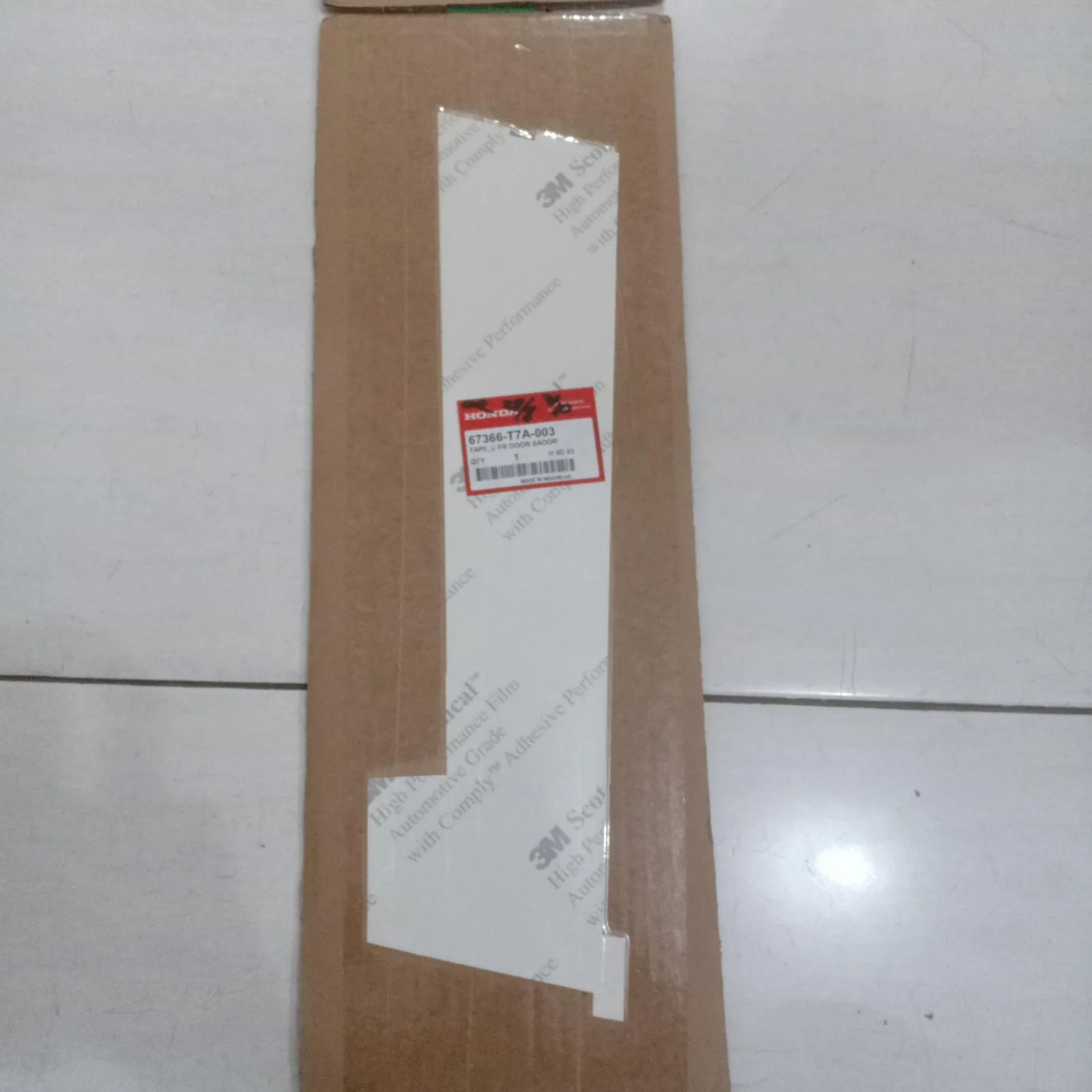 Stiker Pintu Depan HRV 2015-2021 Original