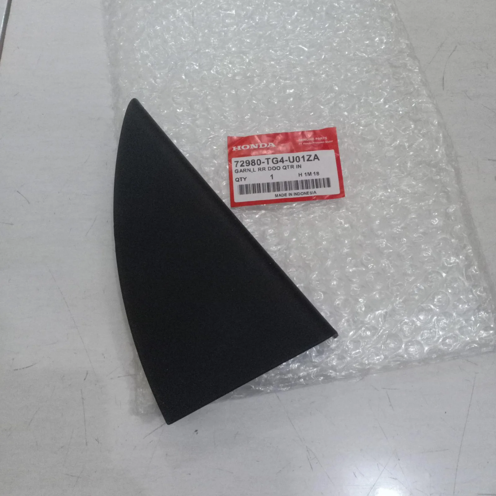 Garnish Cover Pintu Belakang Bagian Belakang Brio 2014-2021 Original