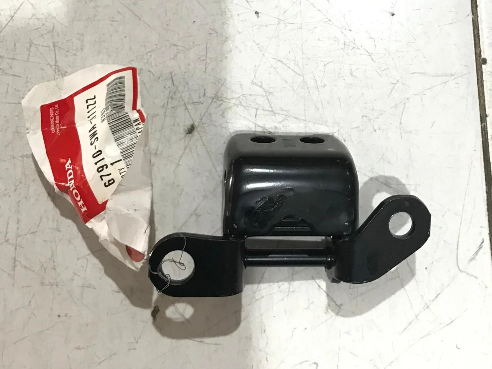 Engsel Pintu Belakang JAZZ 2012-2013 Original