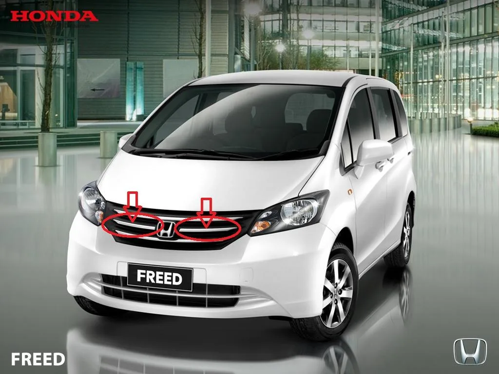 List chrome Grill Kanan Honda Freed Genuine!!!