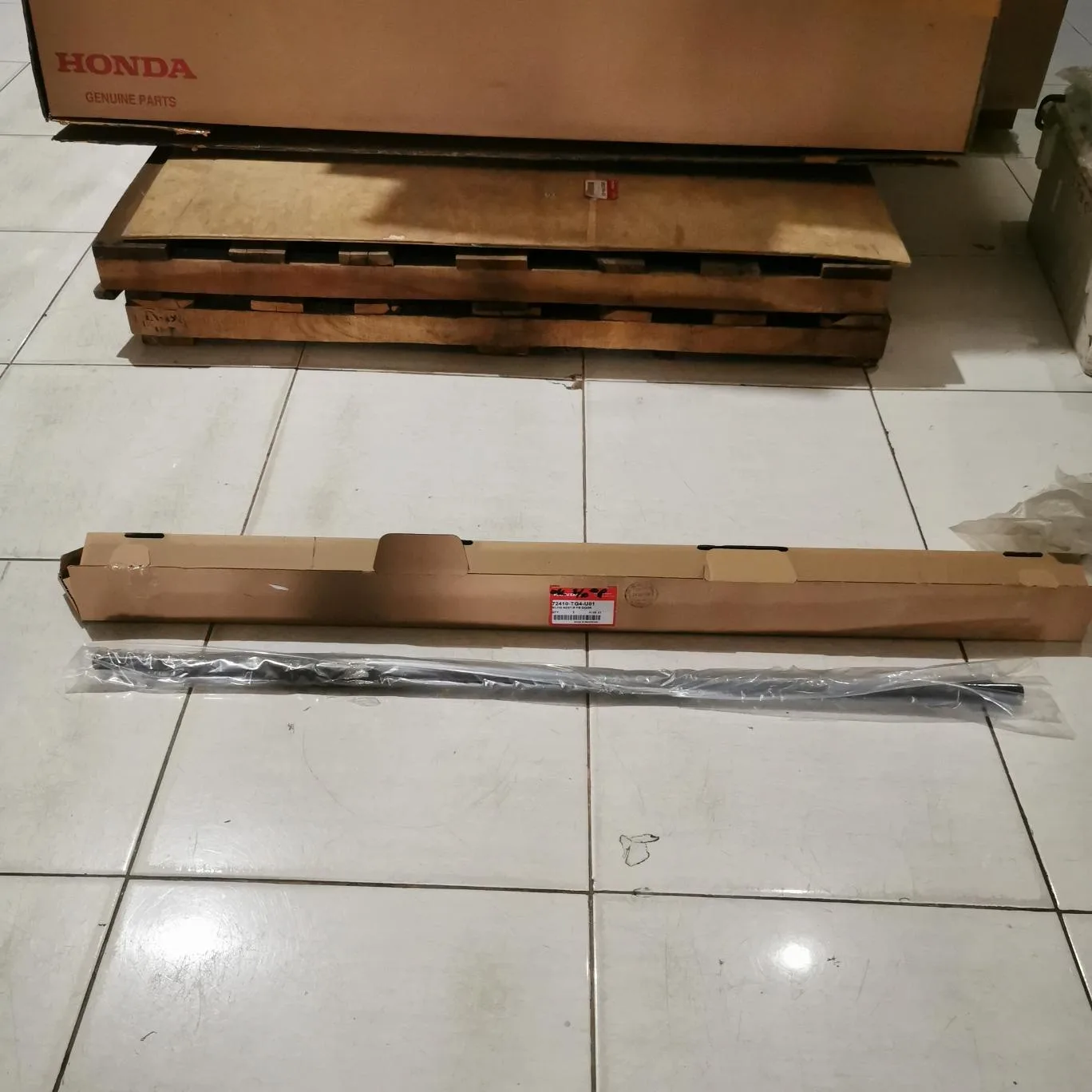Pelipit Kaca KARET KACA Pintu Brio 2015 2016 2017 2018 2019 2020 Original