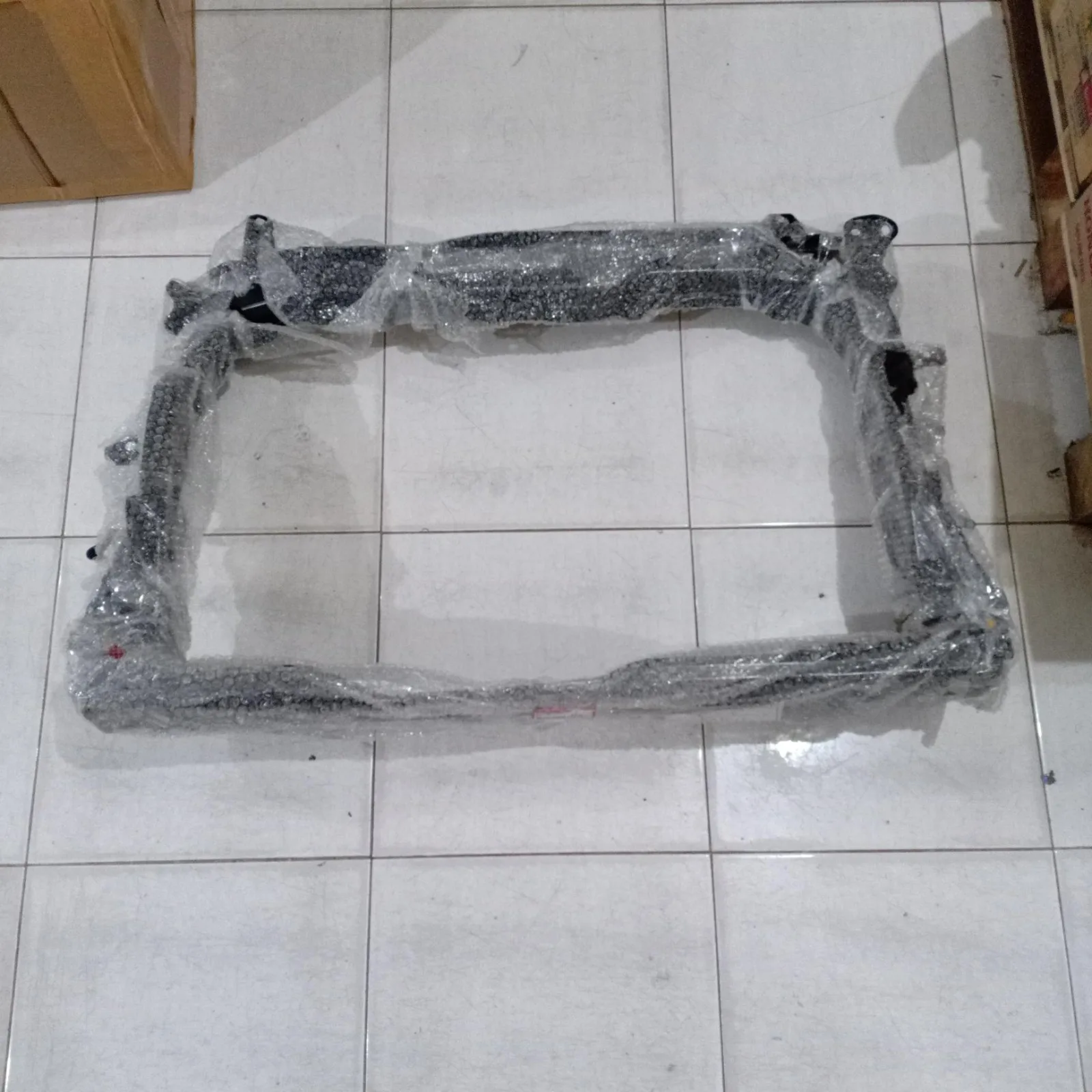 Bullhead Assy Honda HRV 2015-2020 Original