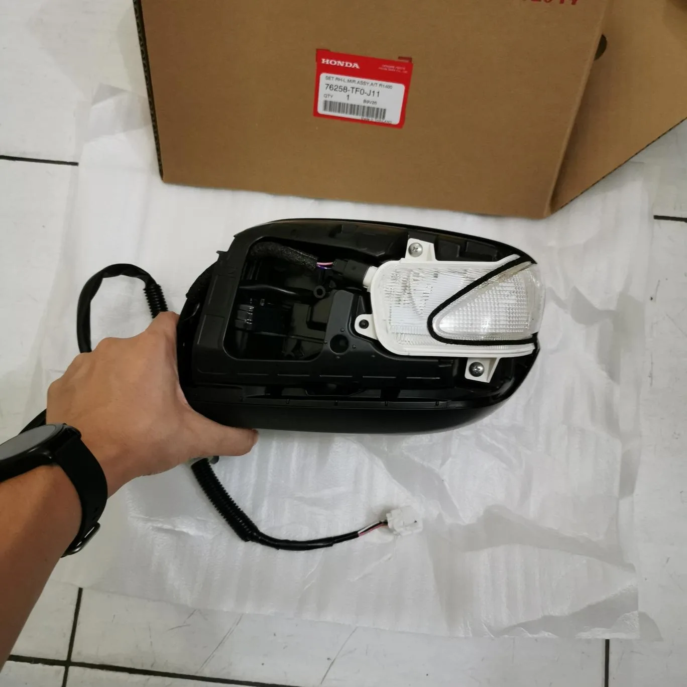 Spion Assy Jazz RS GE8 2008-2013 Genuine!!