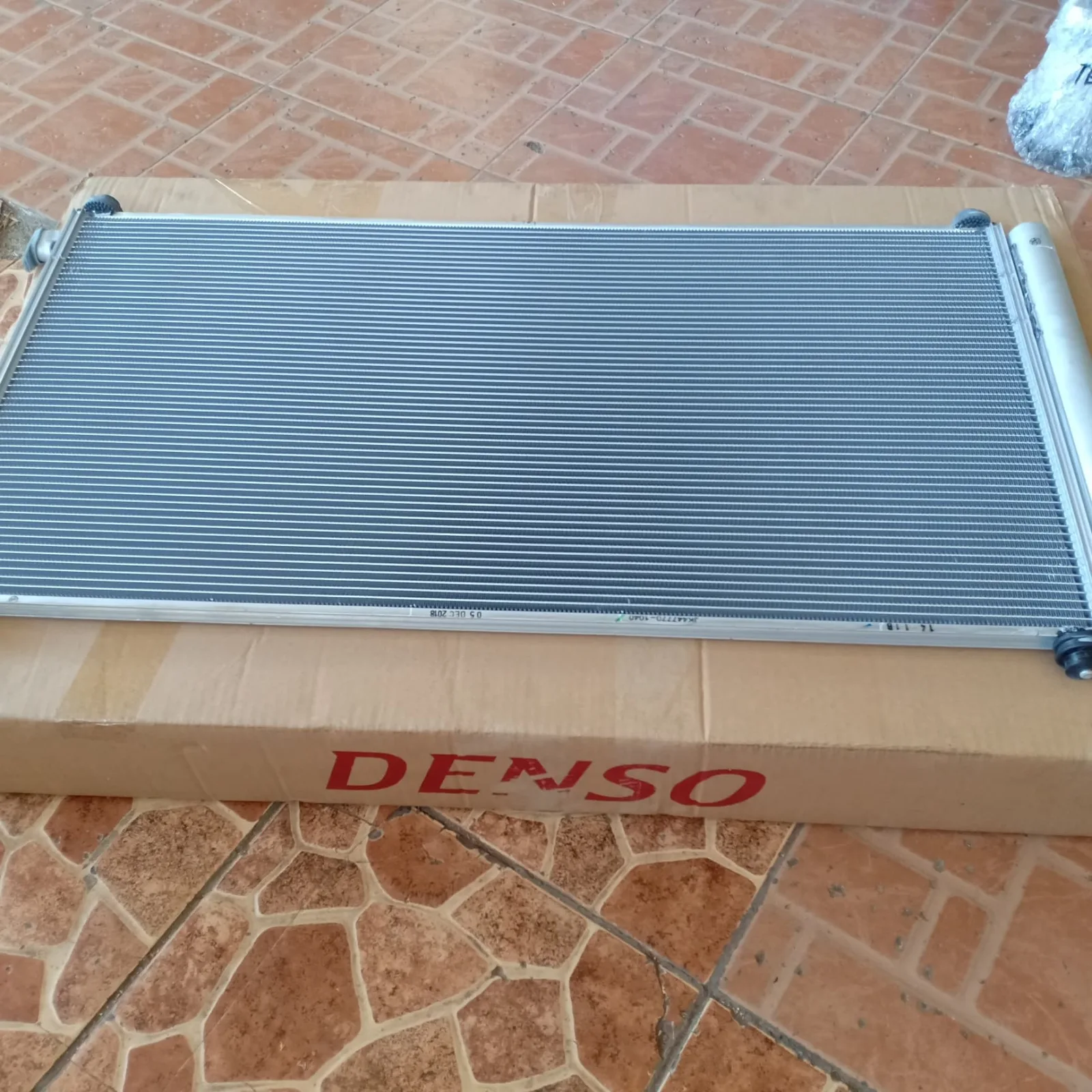 Condensor AC Kondensor AC Freed 2013-2015 ORIGINAL