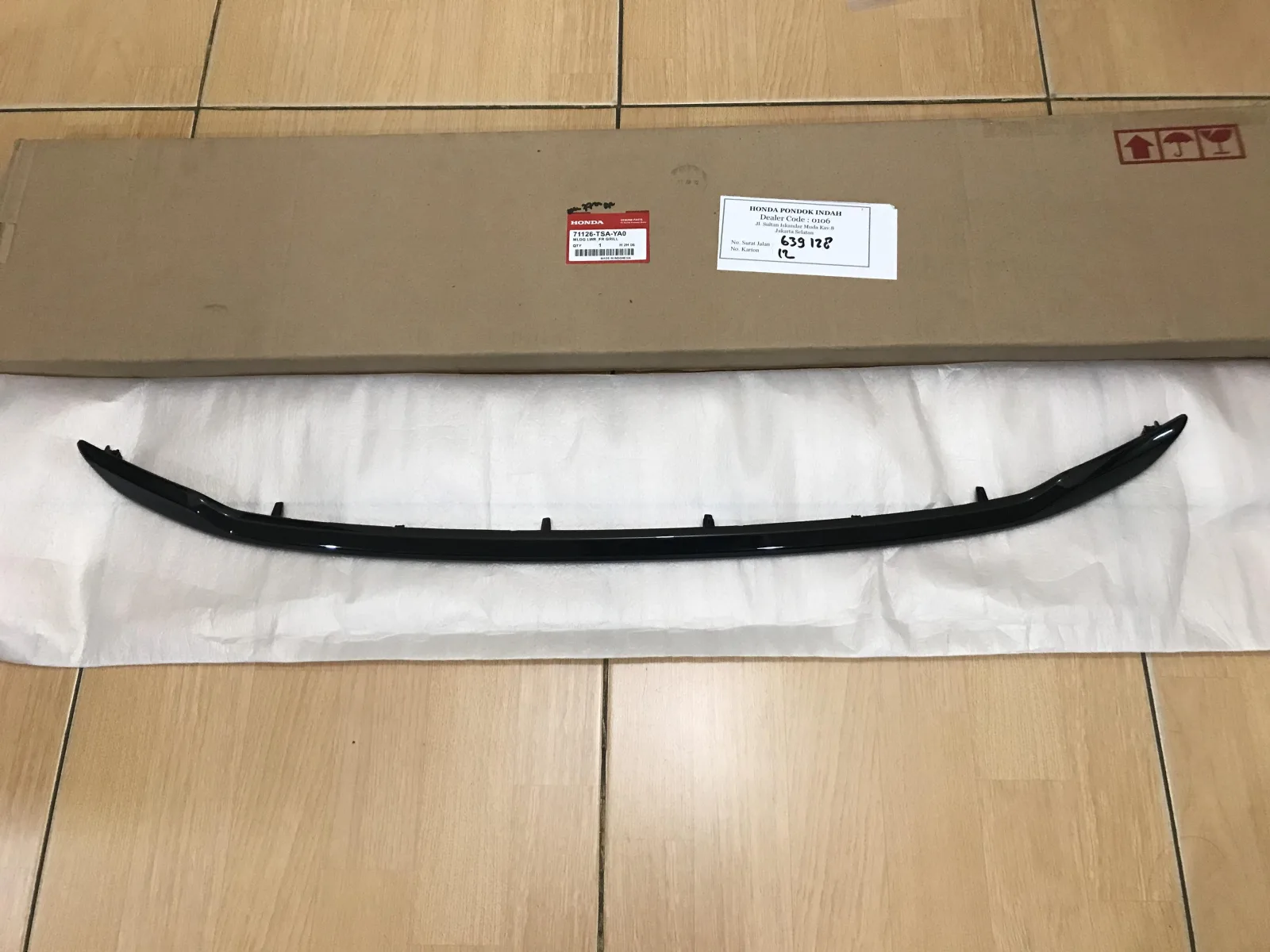 Molding / List Grill Atas Bawah BRV 2019-2021 Original