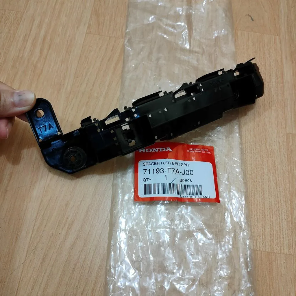 Breket / Bracket Bumper Depan Honda HRV 2015 2016 2017 2018 2019 Original