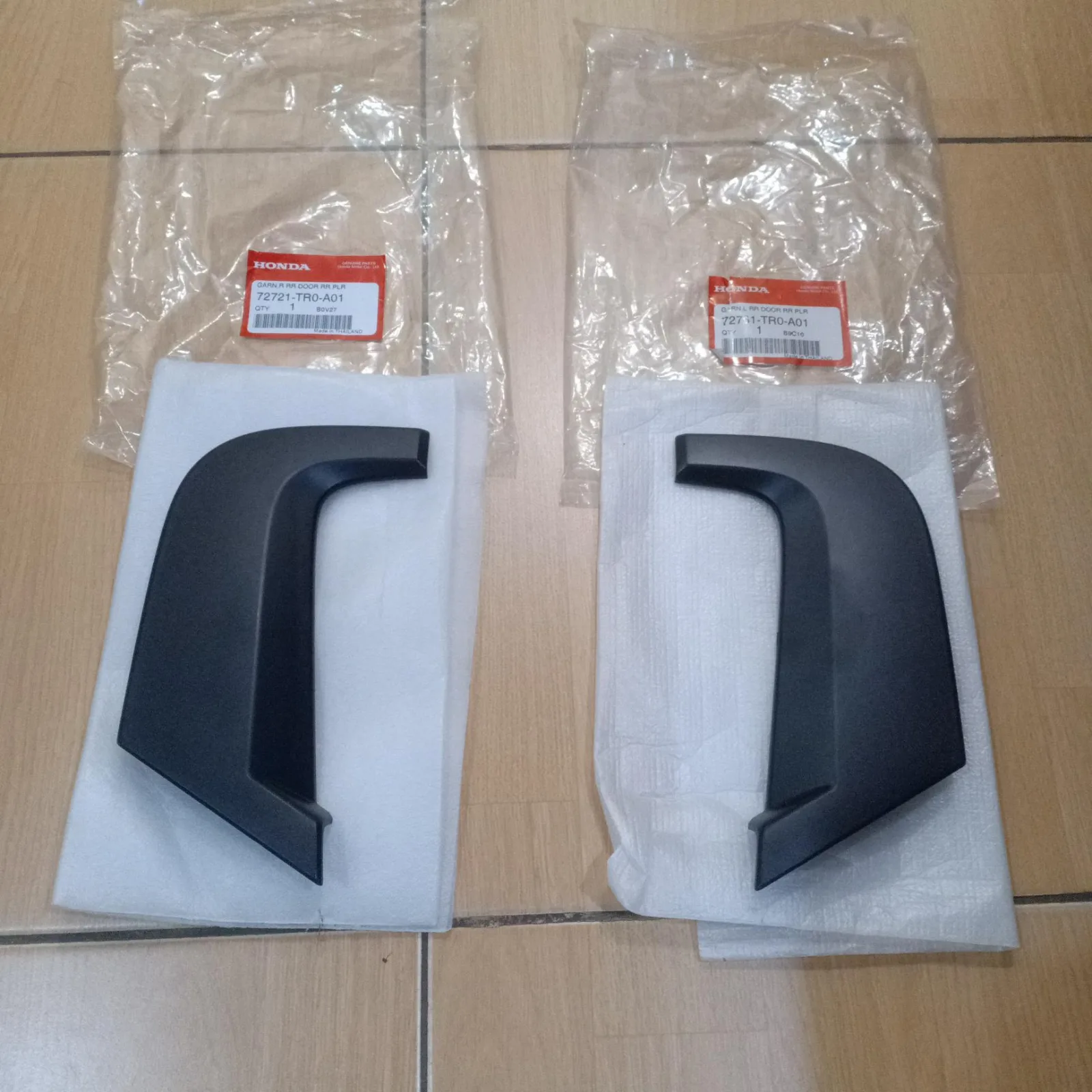 Garnish Kaca Quarter Belakang Civic FB 2012 2013 2014 2015 2016 2017 Original