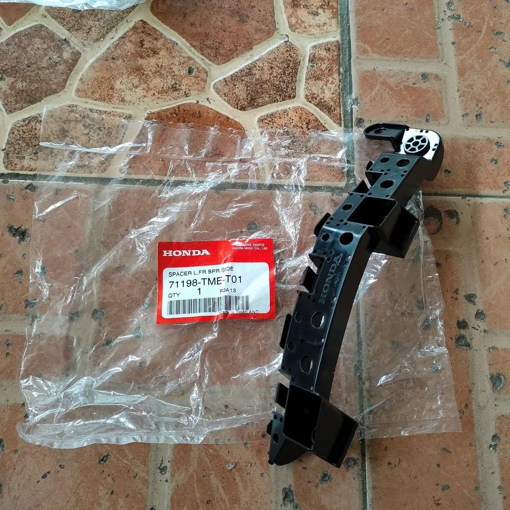 Breket / Breaket Bumper Depan CRV TURBO 2018-2021Up Original