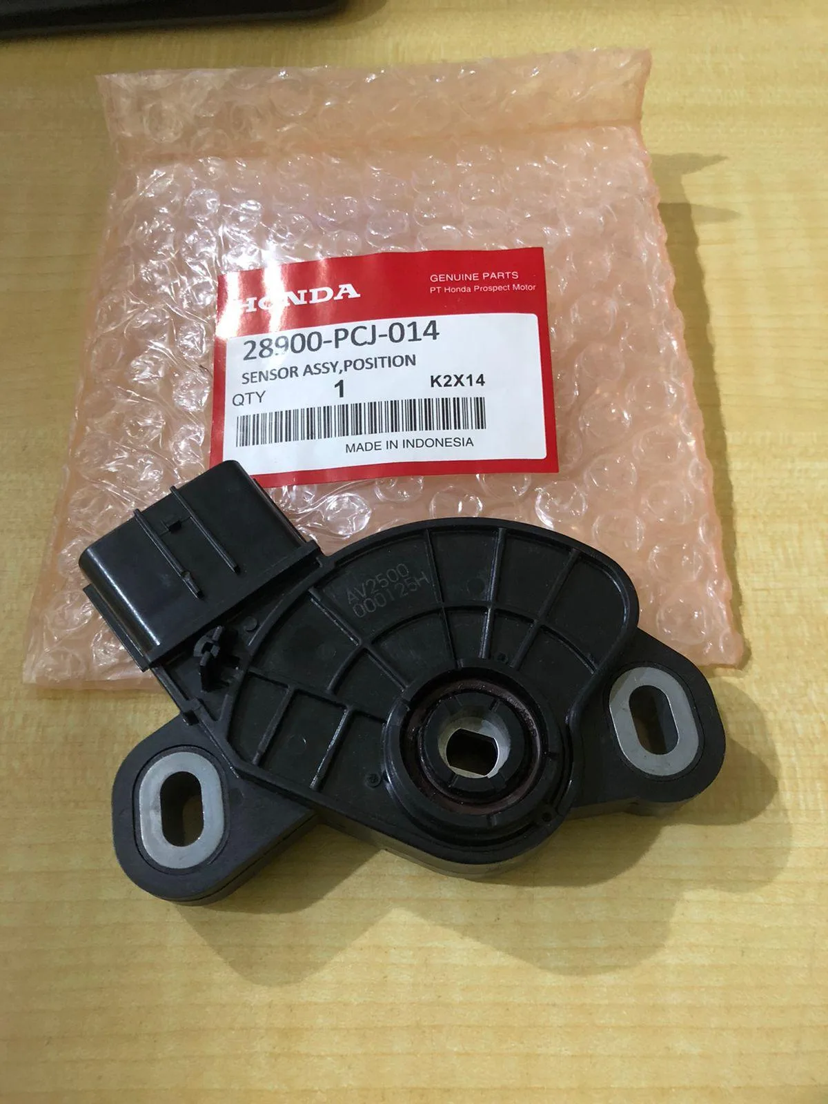 Sensor Posisi Transmisi Gear Box ODYSSEY 2000-2003 Original