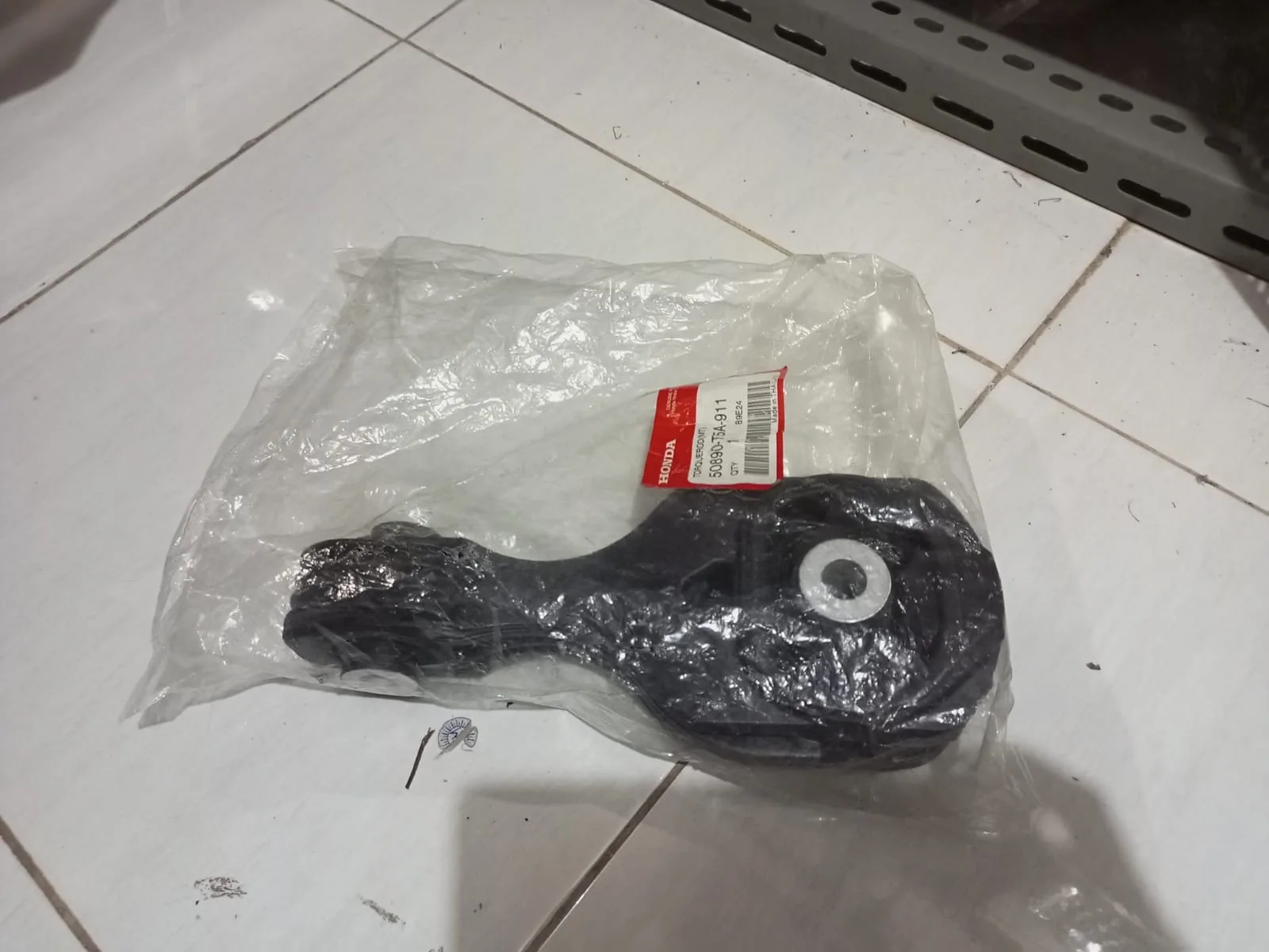 Engine Mounting Belakang Jazz GK5 CITY HRV MANUAL ORIGINAL