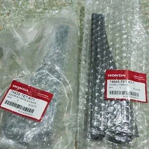 Cover Engsel Pintu Bagasi Atas Honda BRV MOBILIO Original