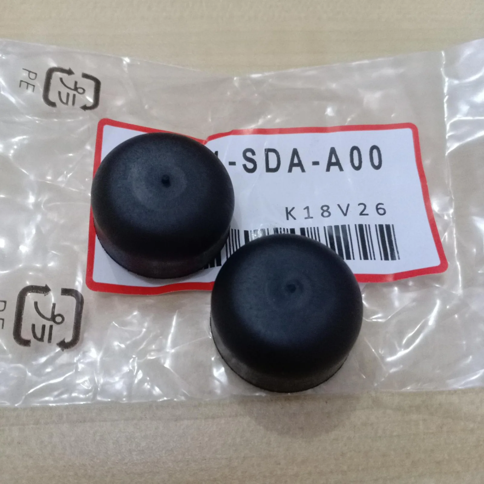 Karet Cap Cover Tutup Baut Batang Wiper Depan Honda Accord CM5 CP2 CR2