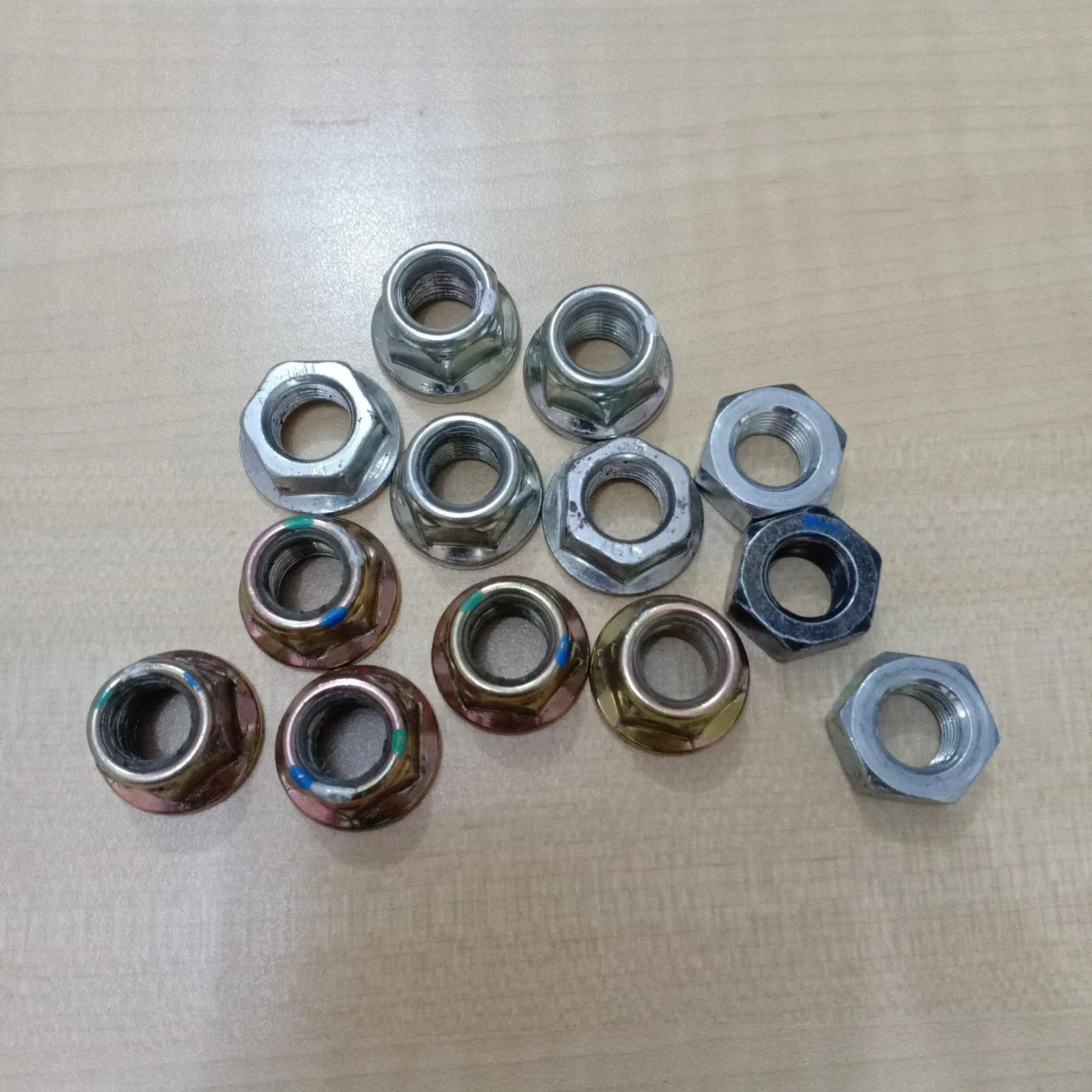 Mur Baut Shock Breaker JAZZ BRIO BRV CITY FREED MOBILIO CRV CIVIC DLL
