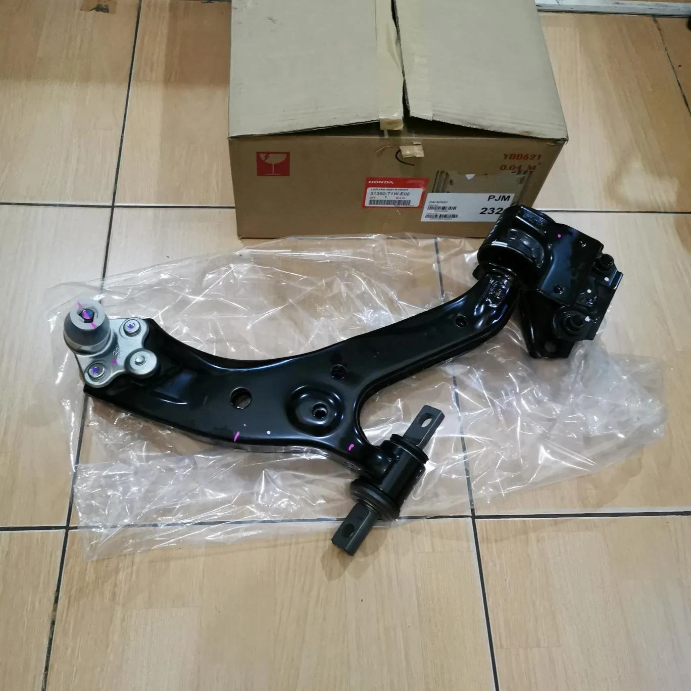 Lower Arm Arm Bawah Komplit CRV GEN4 2015 2016 2017 Original
